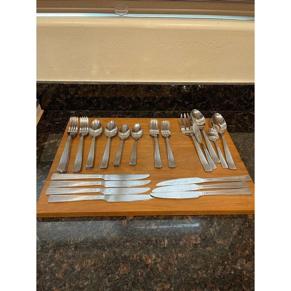 Stainless Steel ribbed Flatware 7 person set